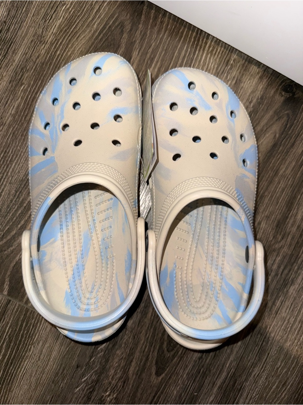 Brand new crocs